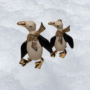 Lot Of 2 Vintage Gerry's Penguin Enamel Gold Tone Brooch Pins - 1.25" - 1" Long